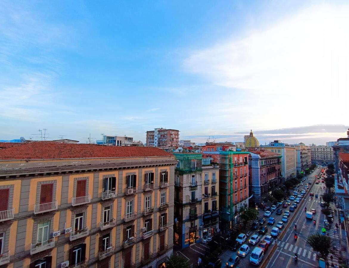 Apartmán Bnb Al Centro E Meglio, Napoli Exteriér fotografie