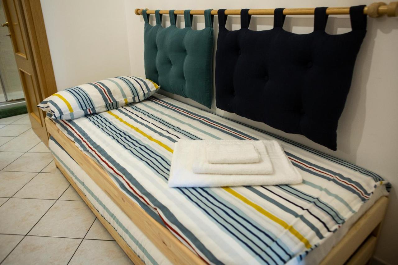 Apartmán Bnb Al Centro E Meglio, Napoli Exteriér fotografie