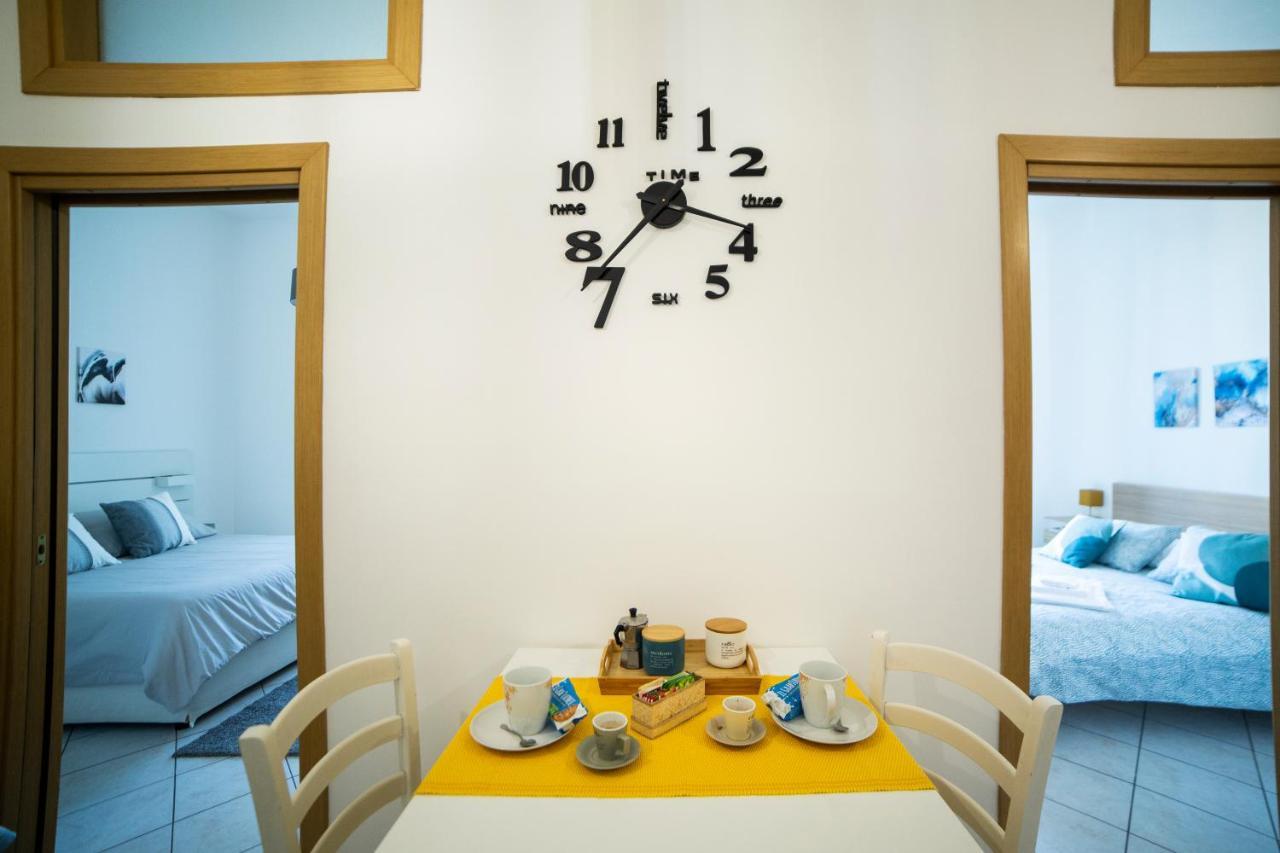 Apartmán Bnb Al Centro E Meglio, Napoli Exteriér fotografie